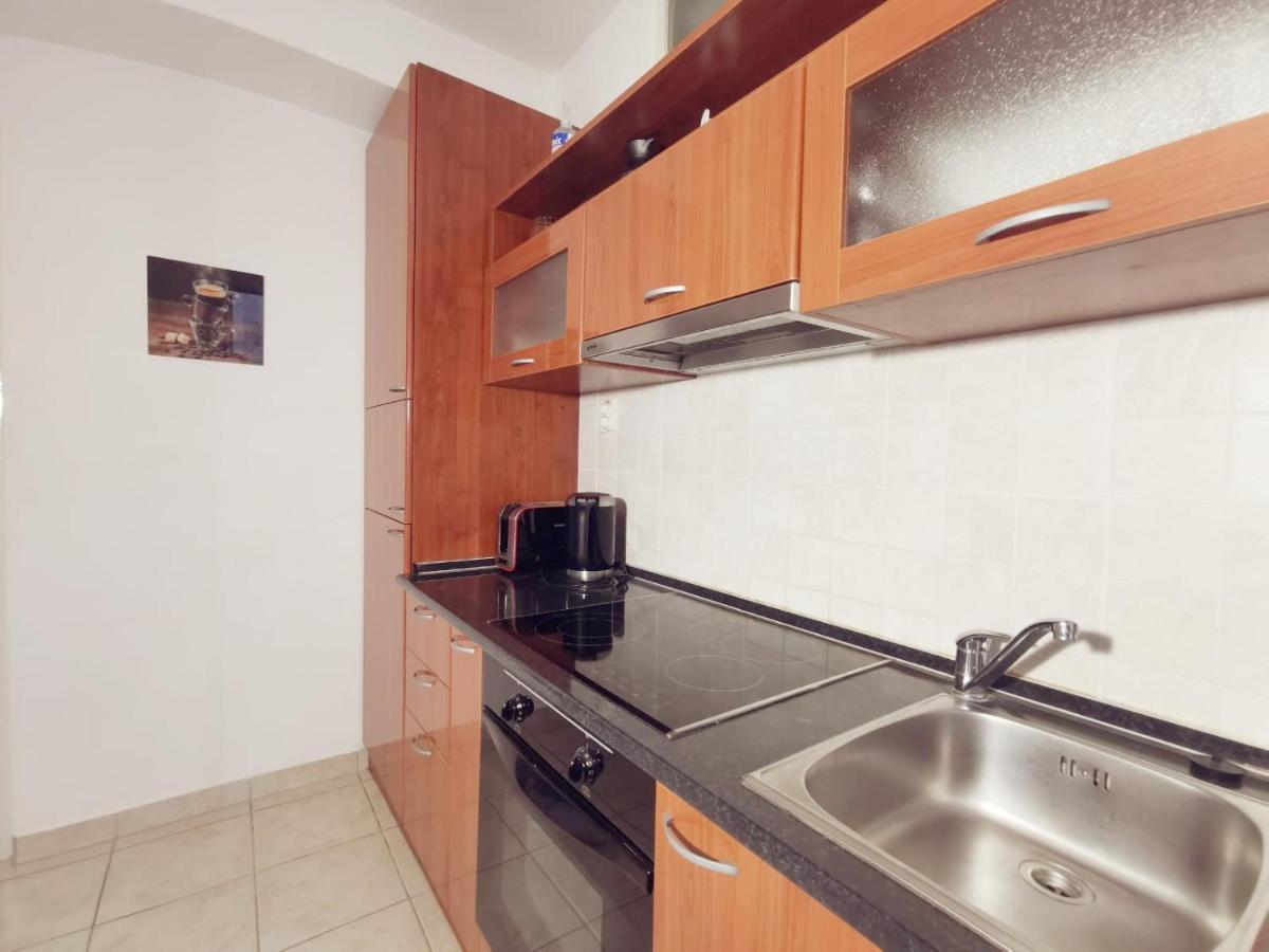 One Bedroom Apartment In The Old Town Split Bagian luar foto