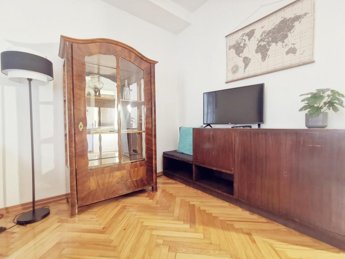 One Bedroom Apartment In The Old Town Split Bagian luar foto