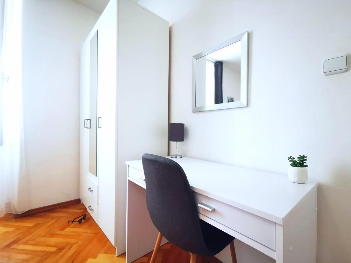 One Bedroom Apartment In The Old Town Split Bagian luar foto